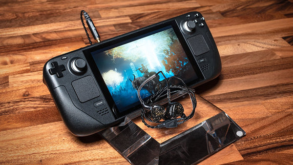 The Best IEMs & Earbuds for Gaming 2026