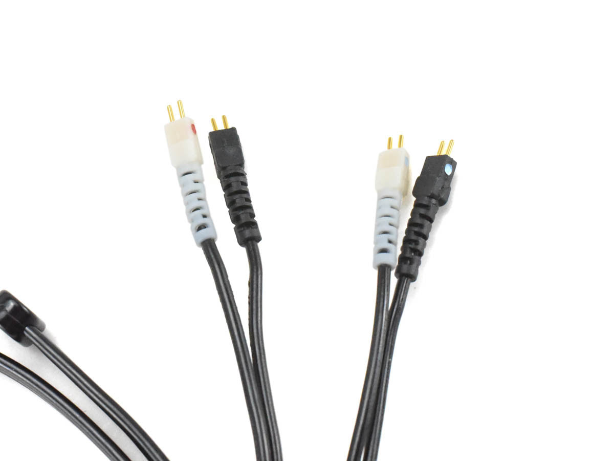 4 2-pin connectors for IEMs